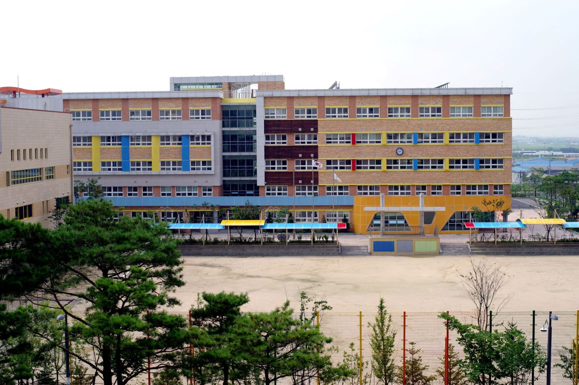 푸른솔초등학교 전경_001 사진